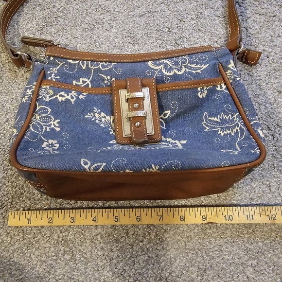 Chaps Ralph Lauren Denim & Floral Crossbody Handbag - Picture 5 of 9